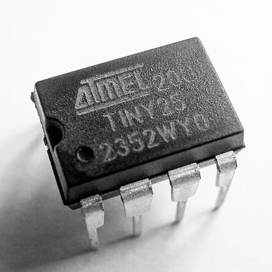 Małe Arduino – ATtiny 25/45/85